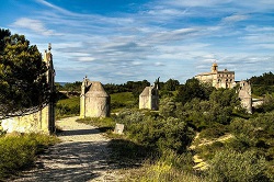 Chemin de croix notre dame de Grâce à Gignac